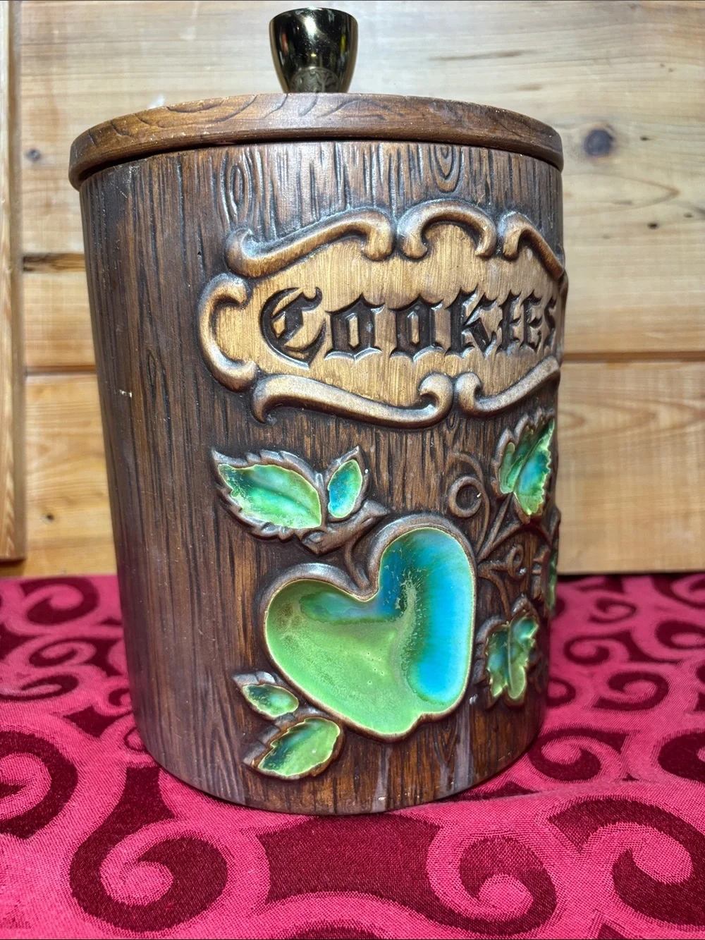 Vintage Treasure Craft Ceramic Cookie Jar – Faux Wood Grain Barrel Design